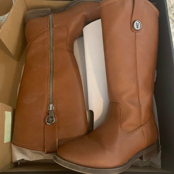 Frye Other - FRYE Melissa Button boots sz 3